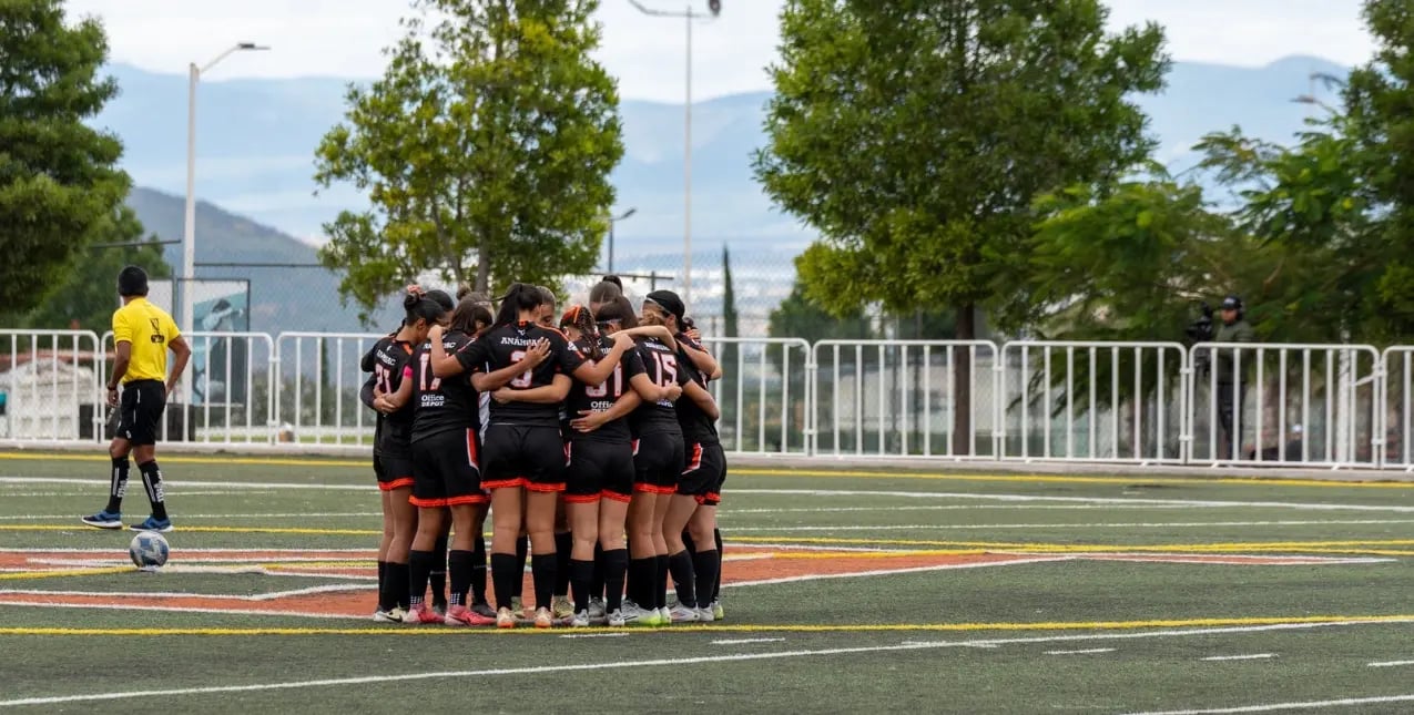 Equipo de Fútbol femenil de la Universidad Anáhuac Querétaro