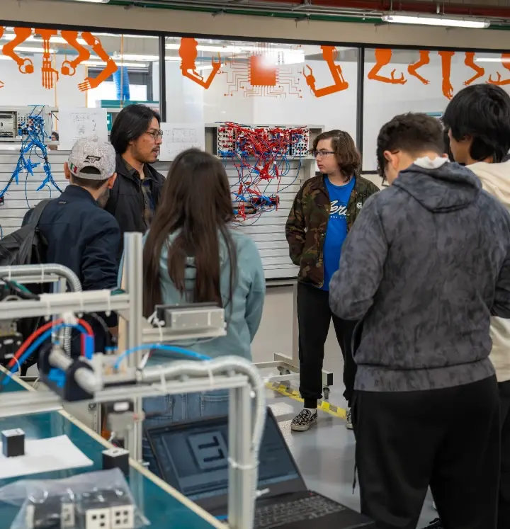 actividad práctica de ingeniería mecatrónica Anáhuac Querétaro