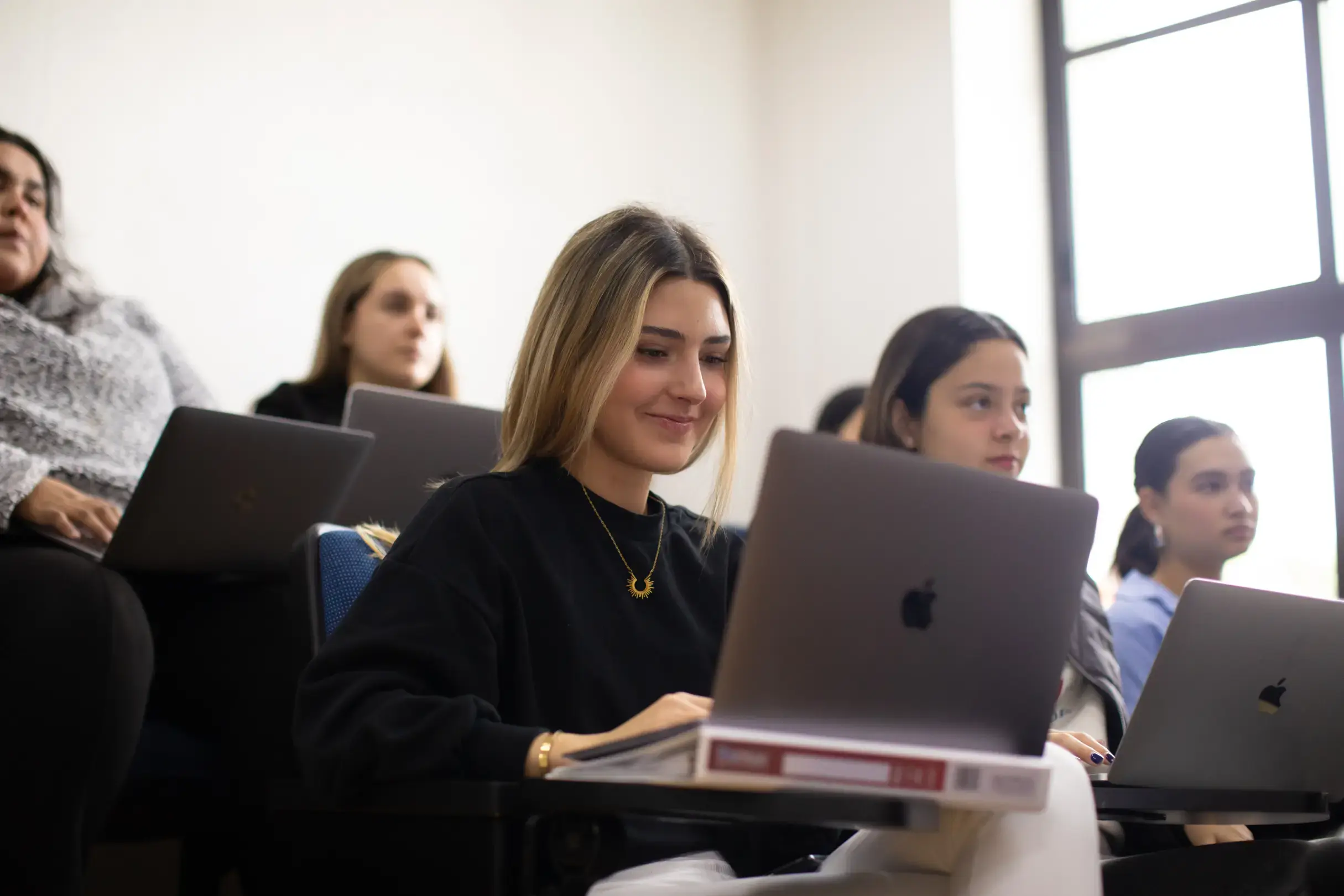 Perfil Egreso - Anáhuac